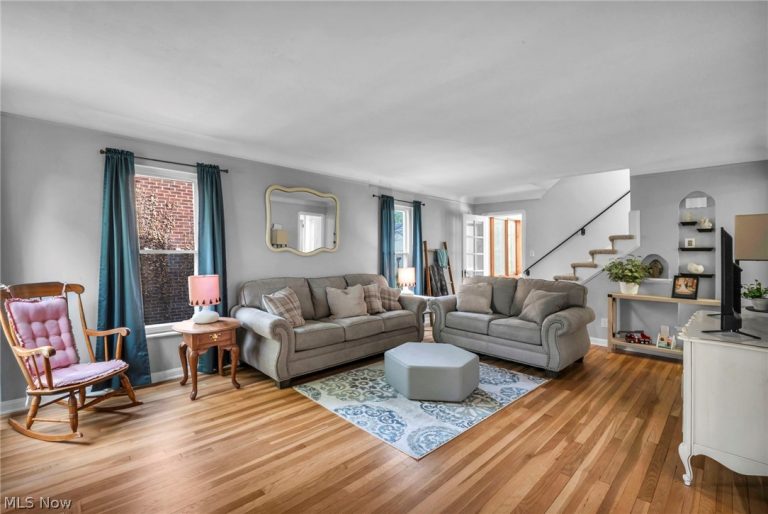 145 211th Street, Euclid, OH - Photo 8