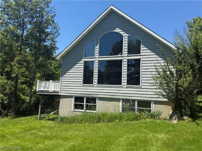 7917 Flawil Drive, Millersburg, OH - Photo 2