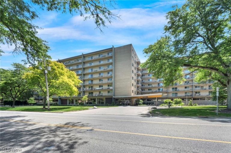 10301 Lake Avenue #506, Cleveland, OH, 44102