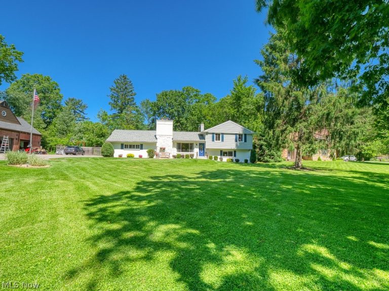10511 Fitzwater Road, Brecksville, OH - Photo 2