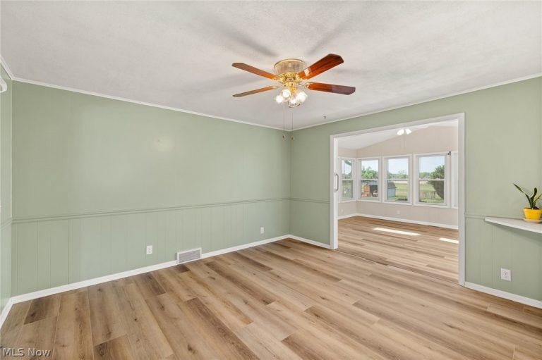 824 Bank Street, Ashland, OH - Photo 8