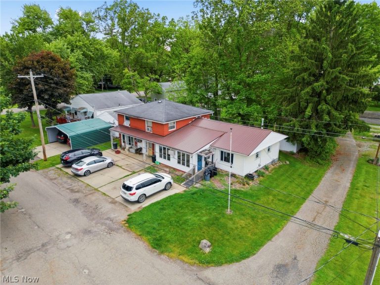 221 Tower Street, Beach City, OH - Photo 4