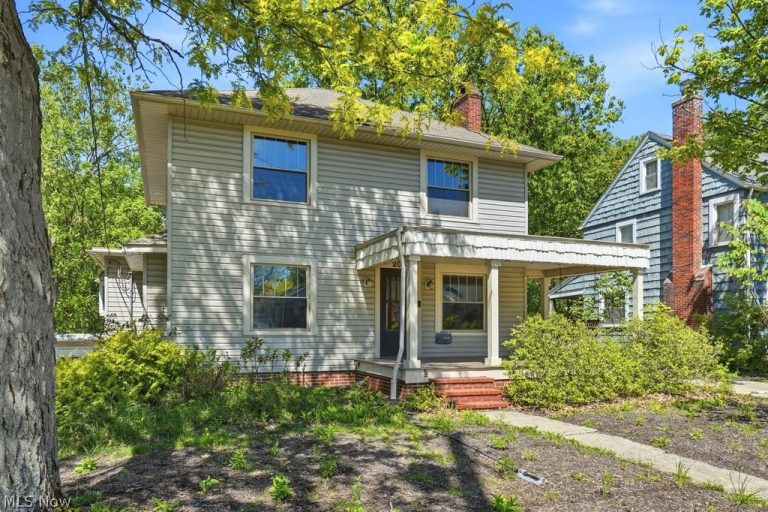 205 Logan Street, Bedford, OH - Photo 3