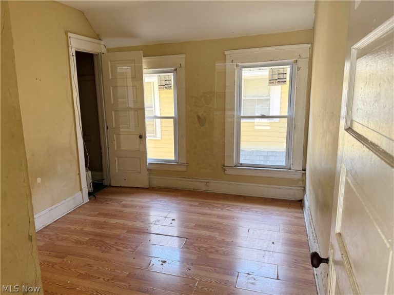 3180 105th Street, Cleveland, OH - Photo 5