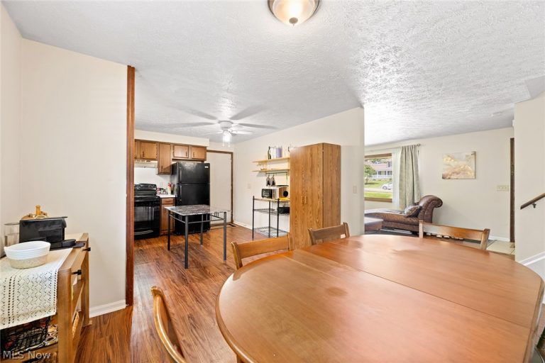 1140 Maple Street, North Canton, OH - Photo 8