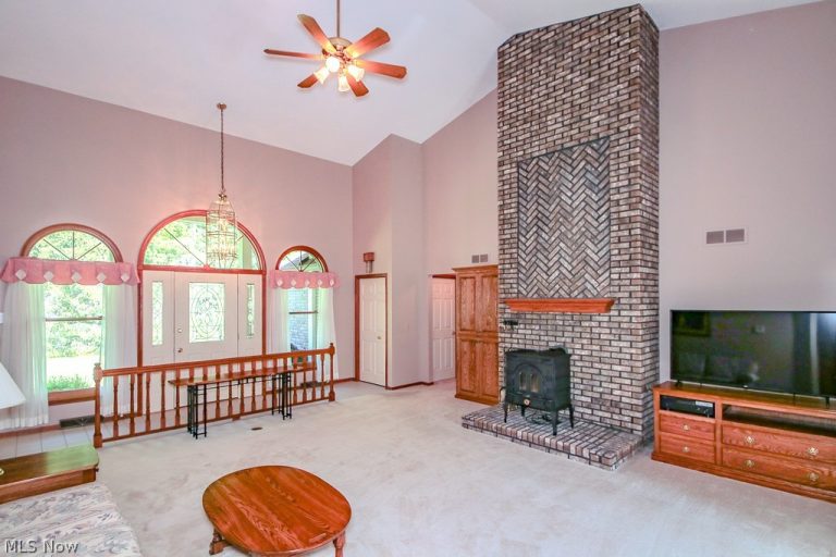 6475 Taylor Road, Painesville, OH - Photo 4