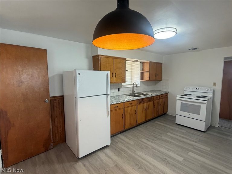 47 Parkgate, Austintown, OH - Photo 5
