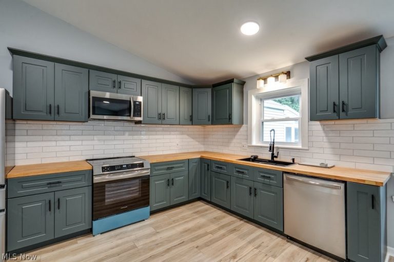 727 Franklin Road, Massillon, OH - Photo 5