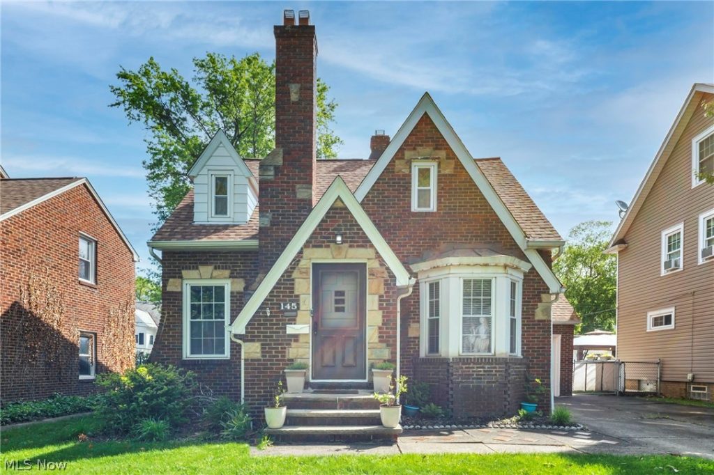 145 211th Street, Euclid, OH
