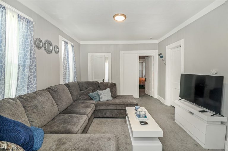 3122 30th Street, Cleveland, OH - Photo 6
