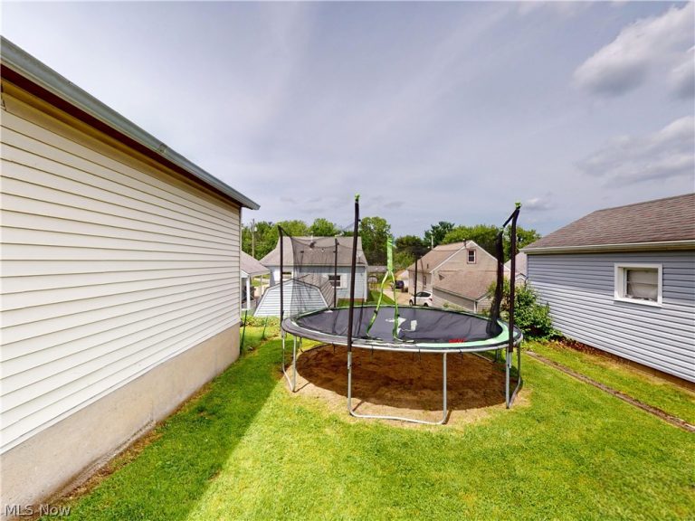1521 27th Street, Canton, OH - Photo 6