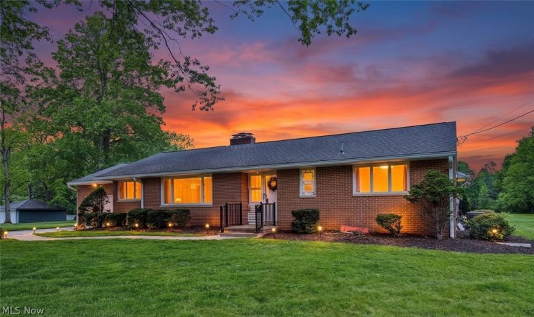 3305 Trumbull Avenue, Copley, OH - Photo 3