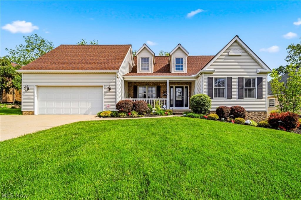 30190 Bonnie View Drive, Wickliffe, OH