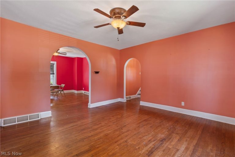 1274 Woodland Avenue, Canton, OH - Photo 8
