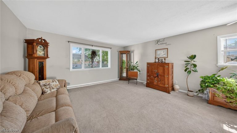 33848 David Drive, North Ridgeville, OH - Photo 4
