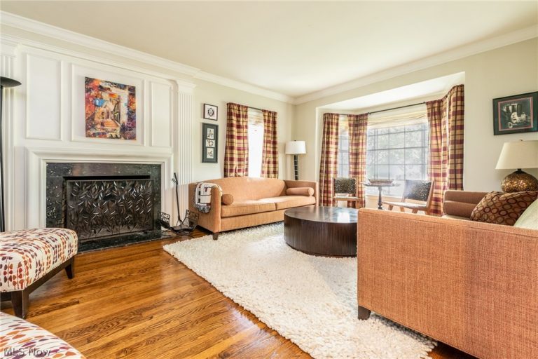 23425 Duffield Road, Shaker Heights, OH - Photo 4