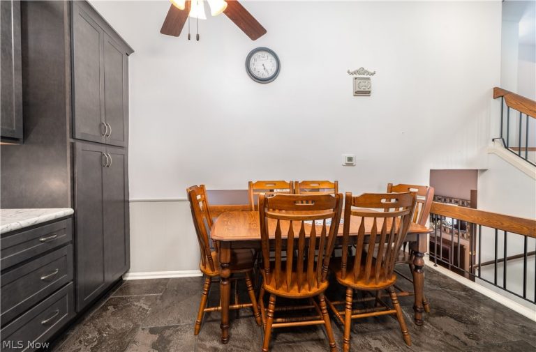 3411 Dunmore Avenue, Canton, OH - Photo 5