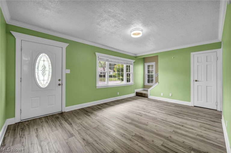 1578 11th Street, Cuyahoga Falls, OH - Photo 6