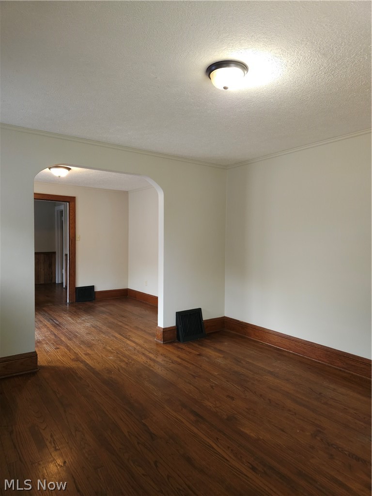 578 Plum Avenue, Akron, OH - Photo 6