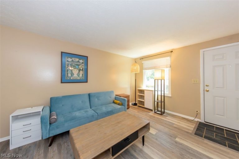 1651 Mentor Avenue #2705, Painesville, OH - Photo 4