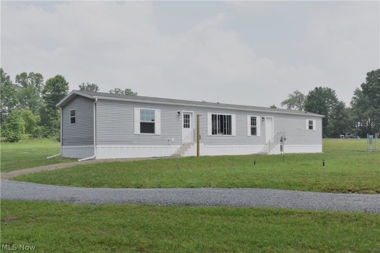 2780 Columbiana Road, New Springfield, OH, 44443