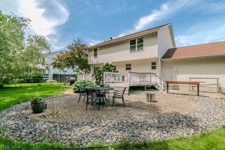 1196 Dartmouth Drive, Painesville Twp, OH - Photo 3