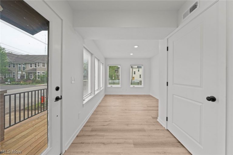 4701 Bridge Avenue, Cleveland, OH - Photo 4