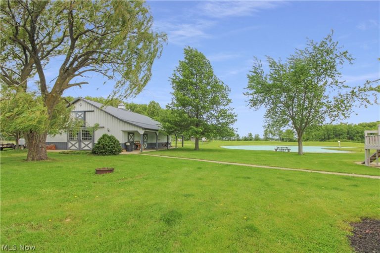 9775 Bloom Road, Port Clinton, OH - Photo 2
