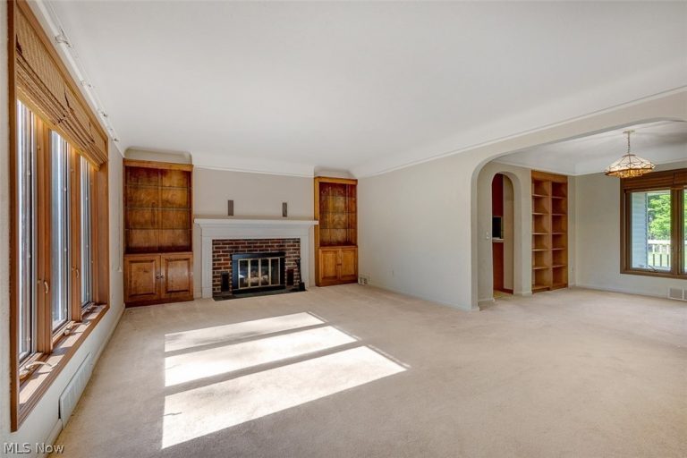 9985 Prospect Road, Strongsville, OH - Photo 5