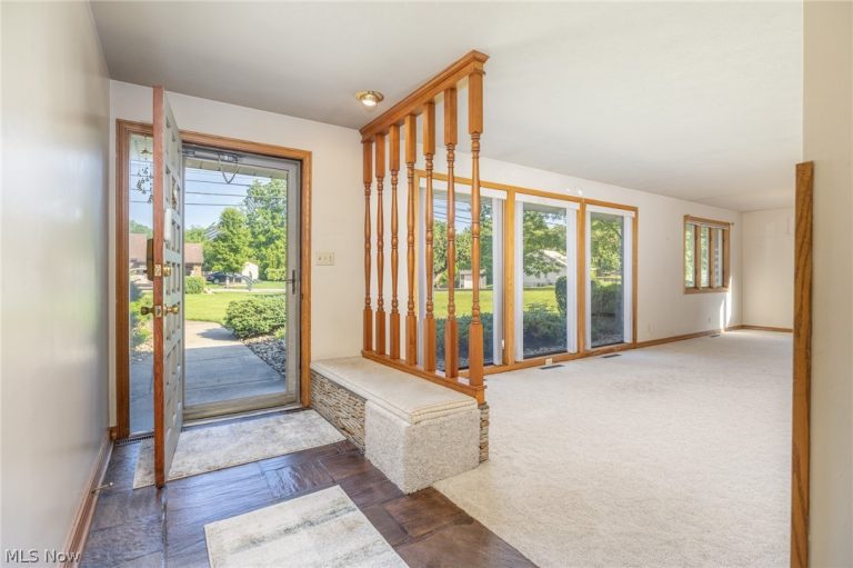 910 Glendale Road, Marietta, OH - Photo 4