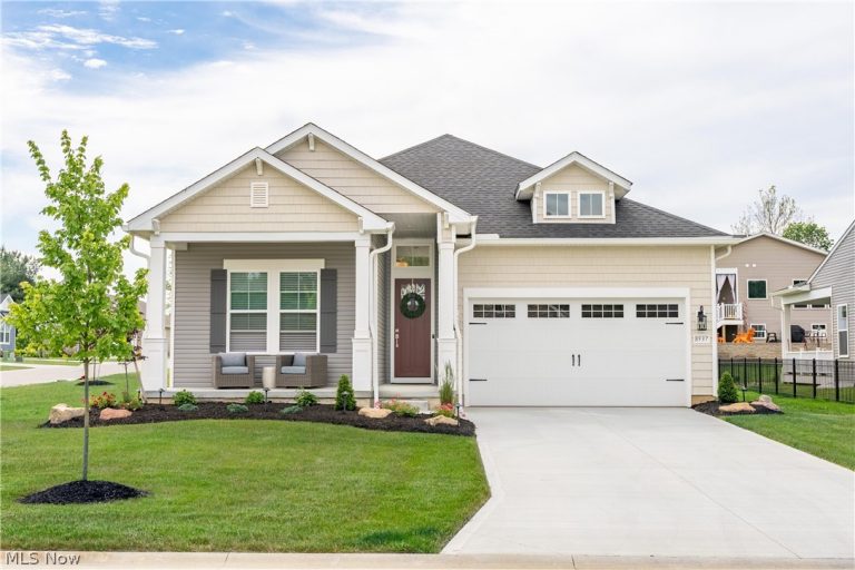 8937 Camden Road, Massillon, OH, 44646