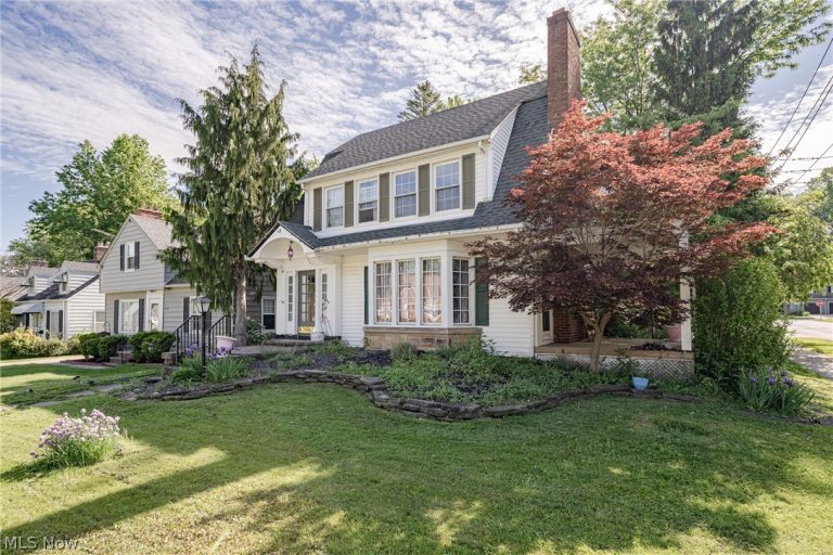 1665 Maywood Road, South Euclid, OH - Photo 2