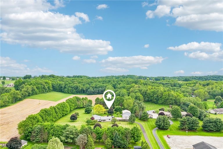 22875 Ellsworth Drive, Minerva, OH - Photo 3