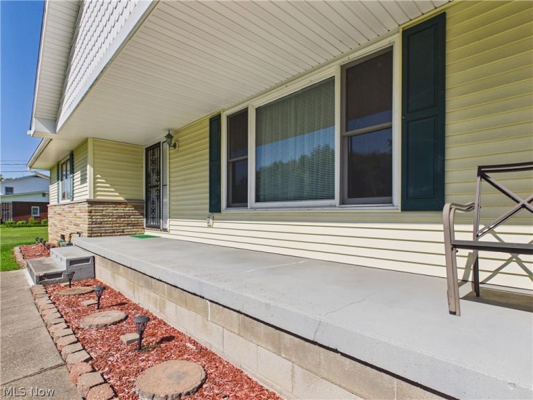 904 Lenox New Lyme Road, Jefferson, OH - Photo 3