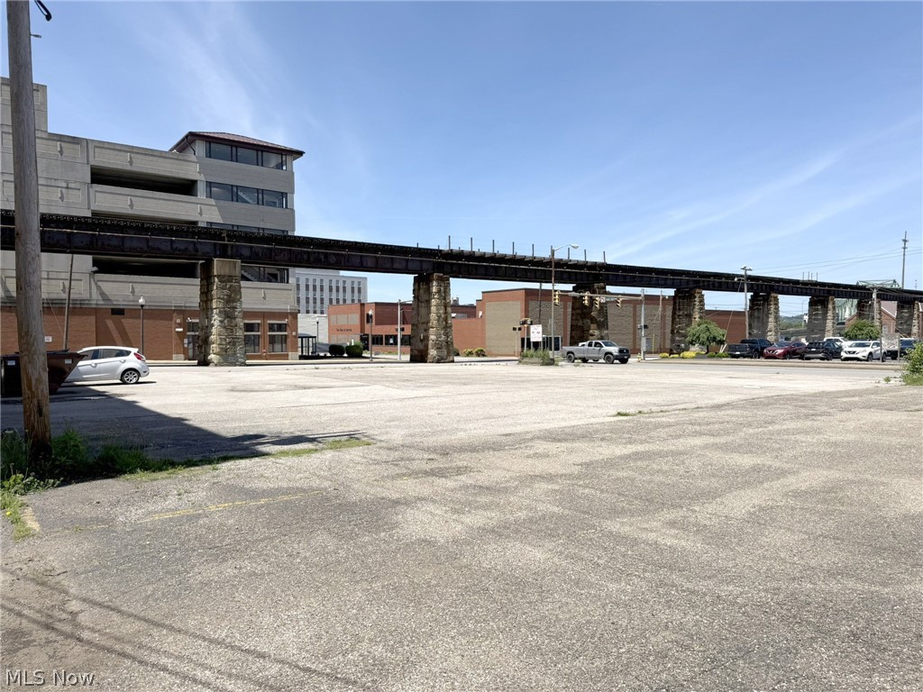 600-602 Juliana Street, Parkersburg, WV