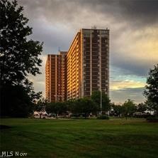 12900 Lake Avenue #117, Lakewood, OH, 44107