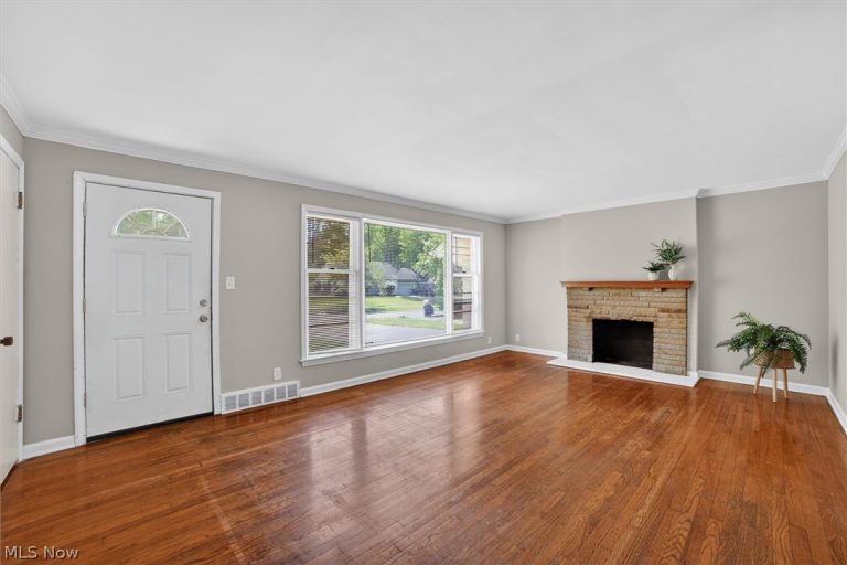 3705 Brinkmore Road, Cleveland Heights, OH - Photo 3