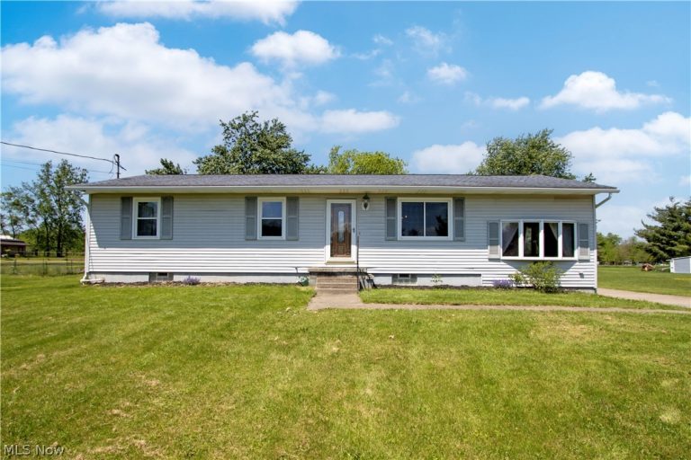 7616 Spencer Road, Homerville, OH - Photo 2