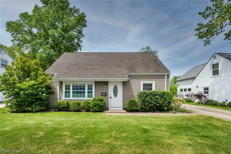 1578 11th Street, Cuyahoga Falls, OH - Photo 2