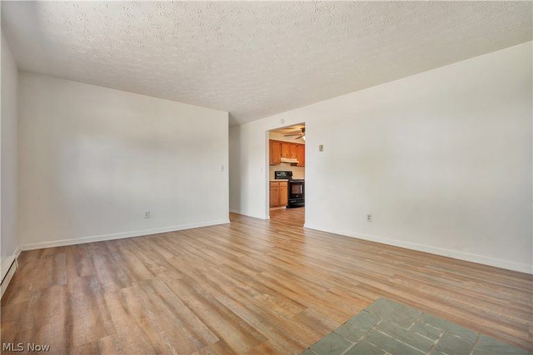 72-74 Briarcliff Avenue, Alliance, OH - Photo 4