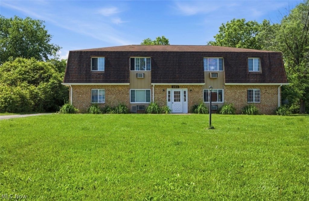 161 Stadler Court, Boardman, OH