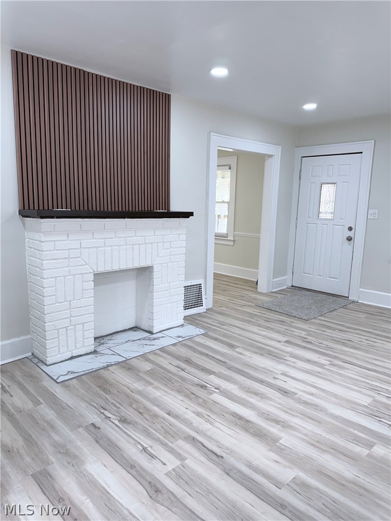 569 Barwell Street, Akron, OH - Photo 8