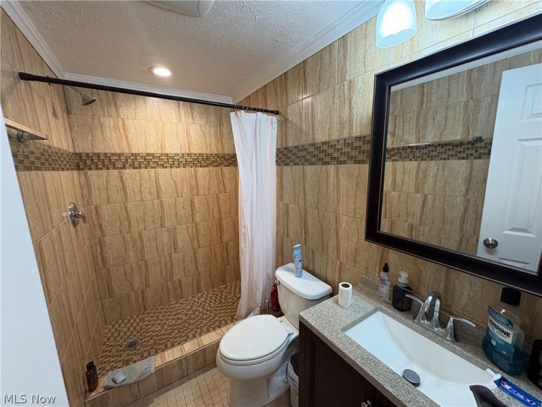 9610 Cove Drive #13b, North Royalton, OH - Photo 5