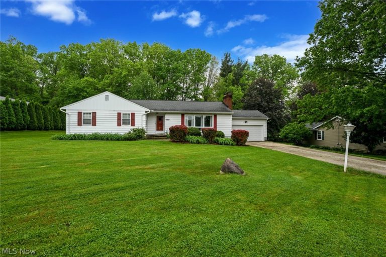 2834 Bancroft Road, Fairlawn, OH - Photo 3