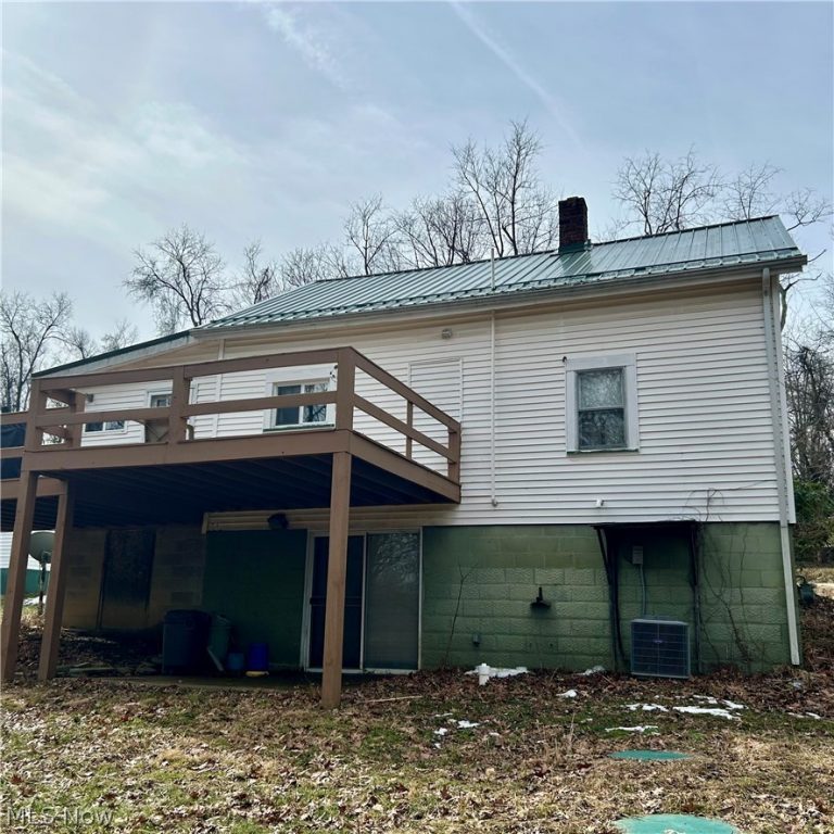 4200 Apple Pie Ridge Road, Wellsburg, WV - Photo 8
