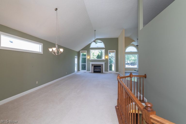 22238 North Trail, Strongsville, OH - Photo 4