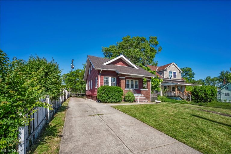 3338 119th Street, Cleveland, OH - Photo 3