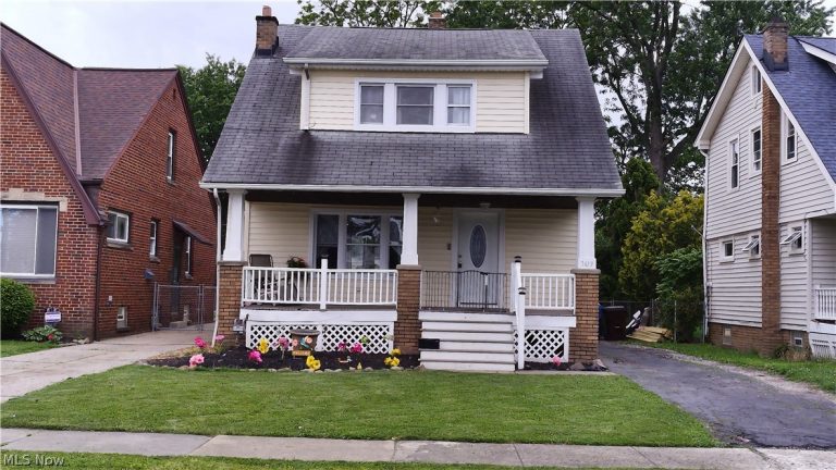 7419 Jameson Road, Parma, OH, 44129