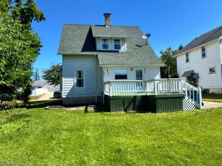 319 foesythe Avenue, Girard, OH - Photo 2