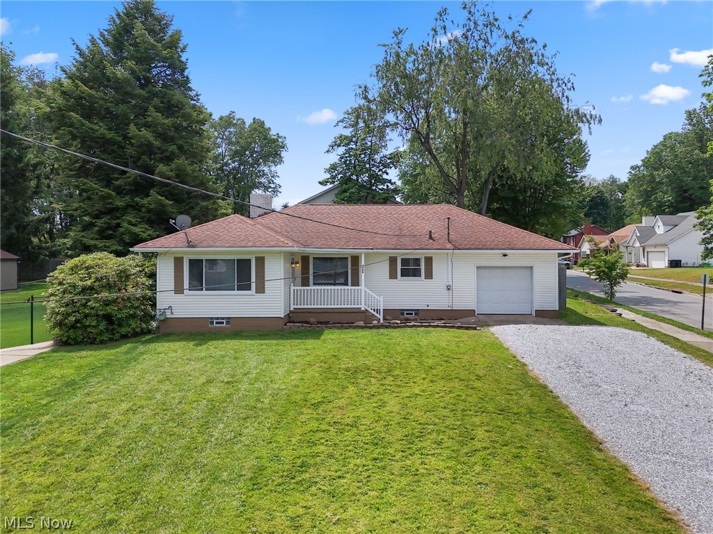1068 Hilbish Avenue, Akron, OH